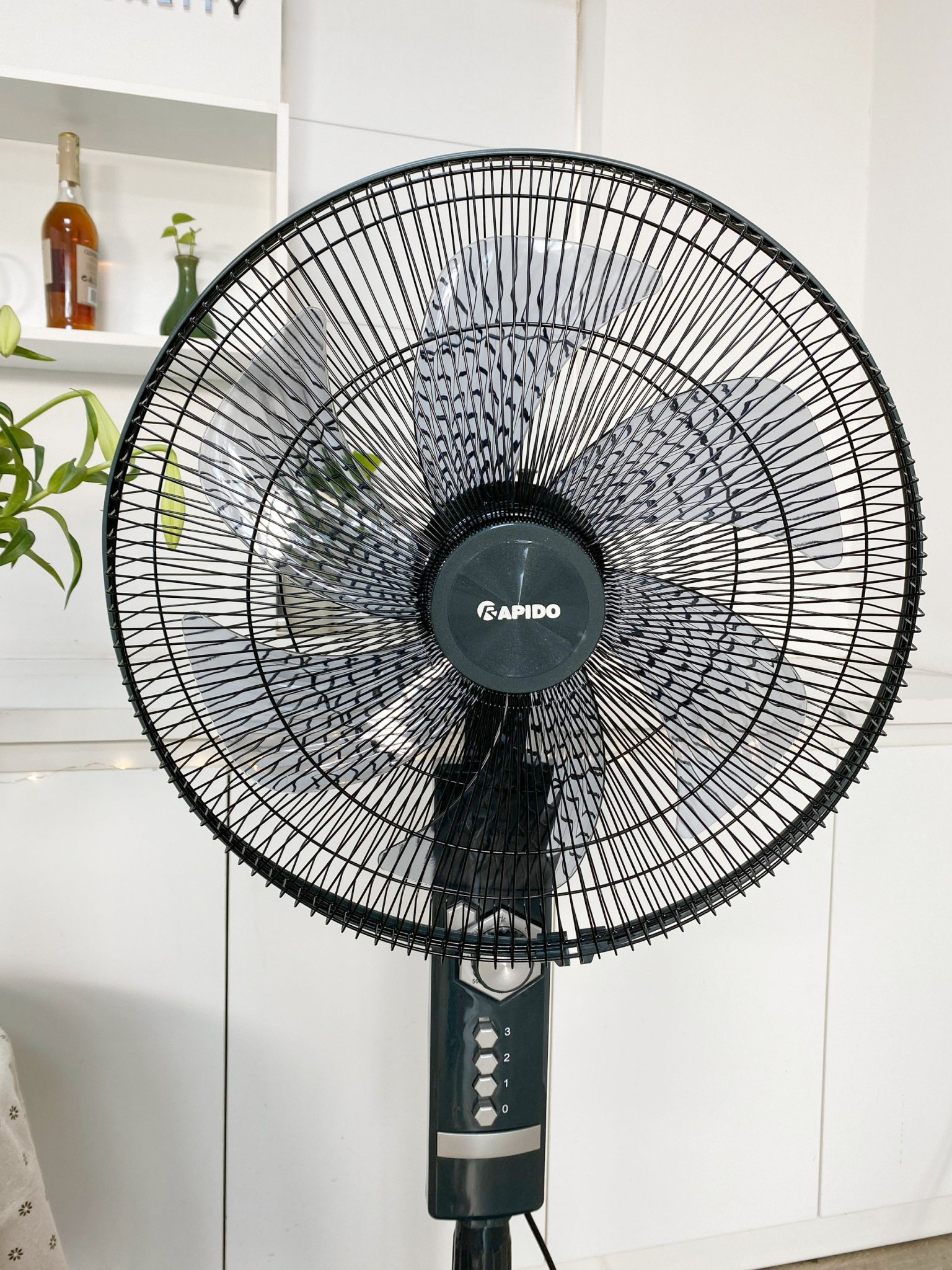 Quạt đứng Rapido RWF – 20AHM - Ảnh 4